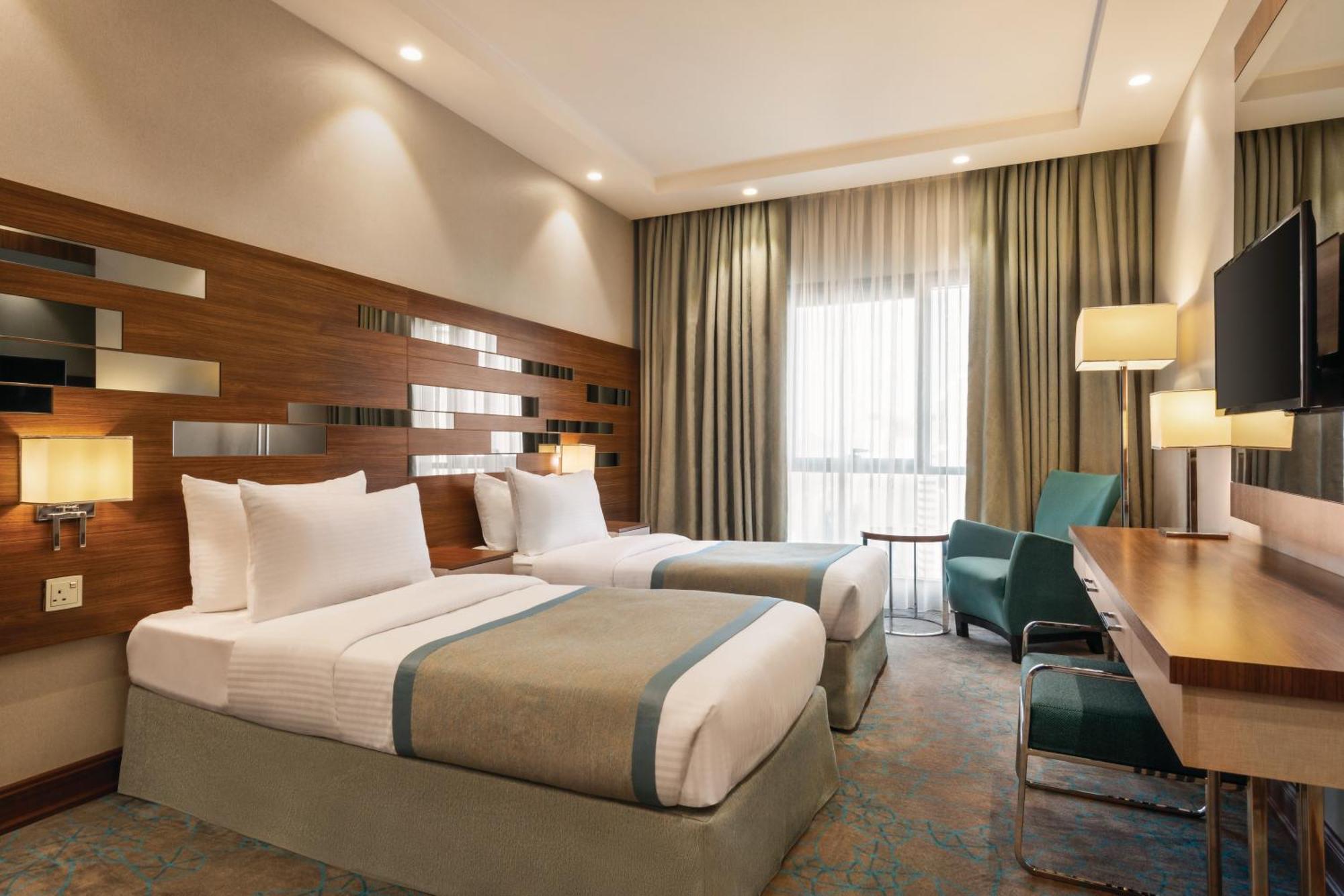 Ramada By Wyndham Makkah Zad Al Rawda Hotel Mecca Exterior photo