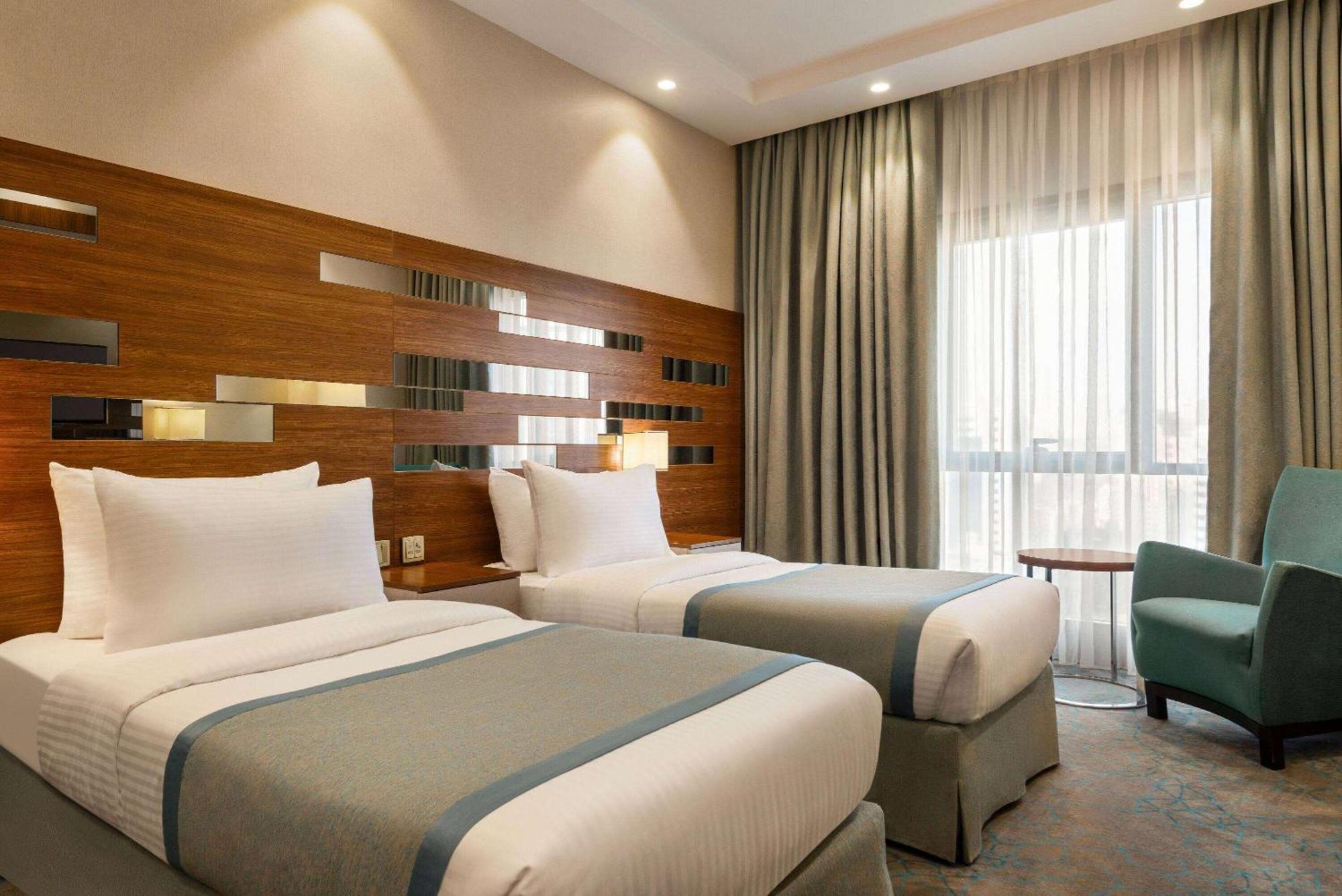 Ramada By Wyndham Makkah Zad Al Rawda Hotel Mecca Exterior photo